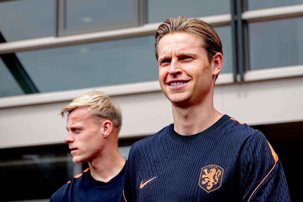 De Jong wraca po kontuzji. Holandia celuje w MŚ 2026