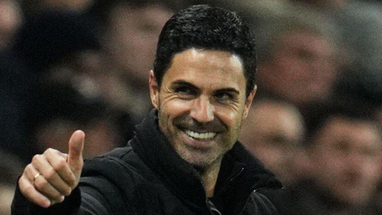 Ídolo do Arsenal recomenda trocar os dois pontas na janela de verão