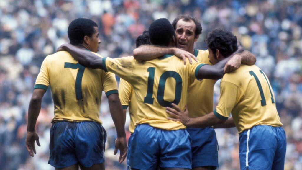 أفضل تشكيلة لكأس العالم 1970: بيليه وريفيلينو في المقدمة