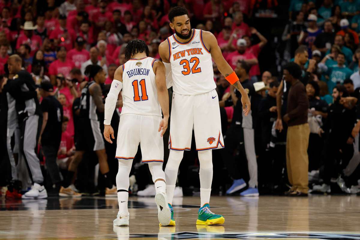 Knicks Edge Spurs in Nail-Biting NBA Finals Game 1 as Injured Brunson Rallies Team