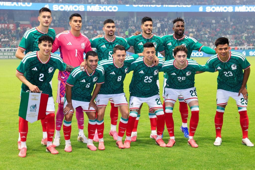 Mexico 46 trận World Cup: Bán kết năm 1986 vẫn được bàn tán rầm rộ
