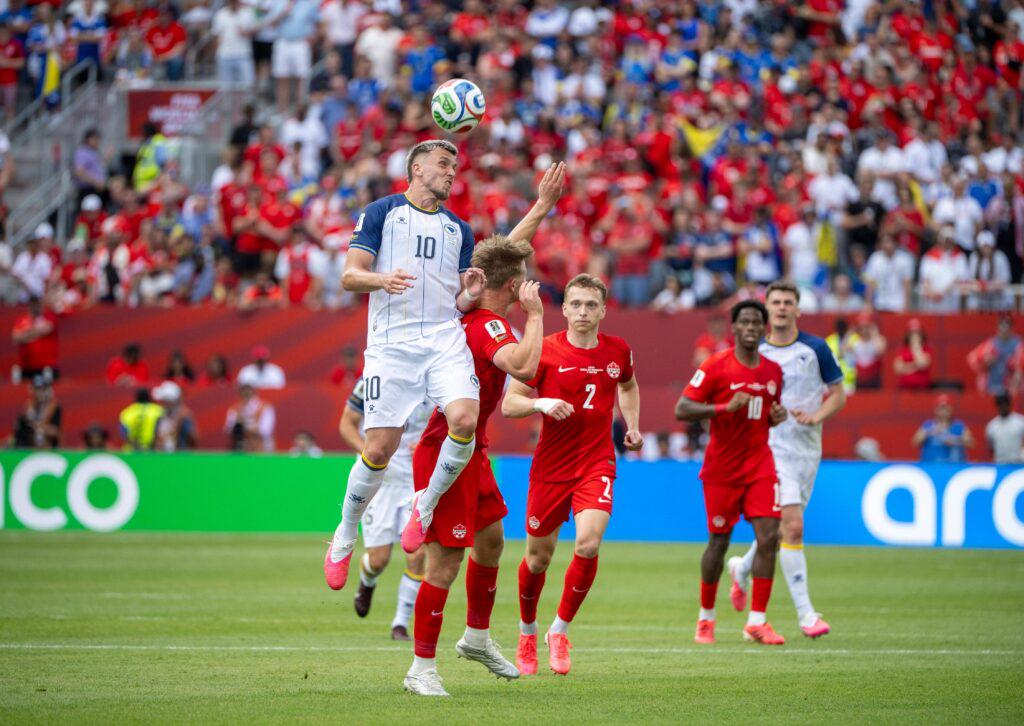 MŚ, grupa B: Kanada remisuje u siebie z Bośnią 1-1
