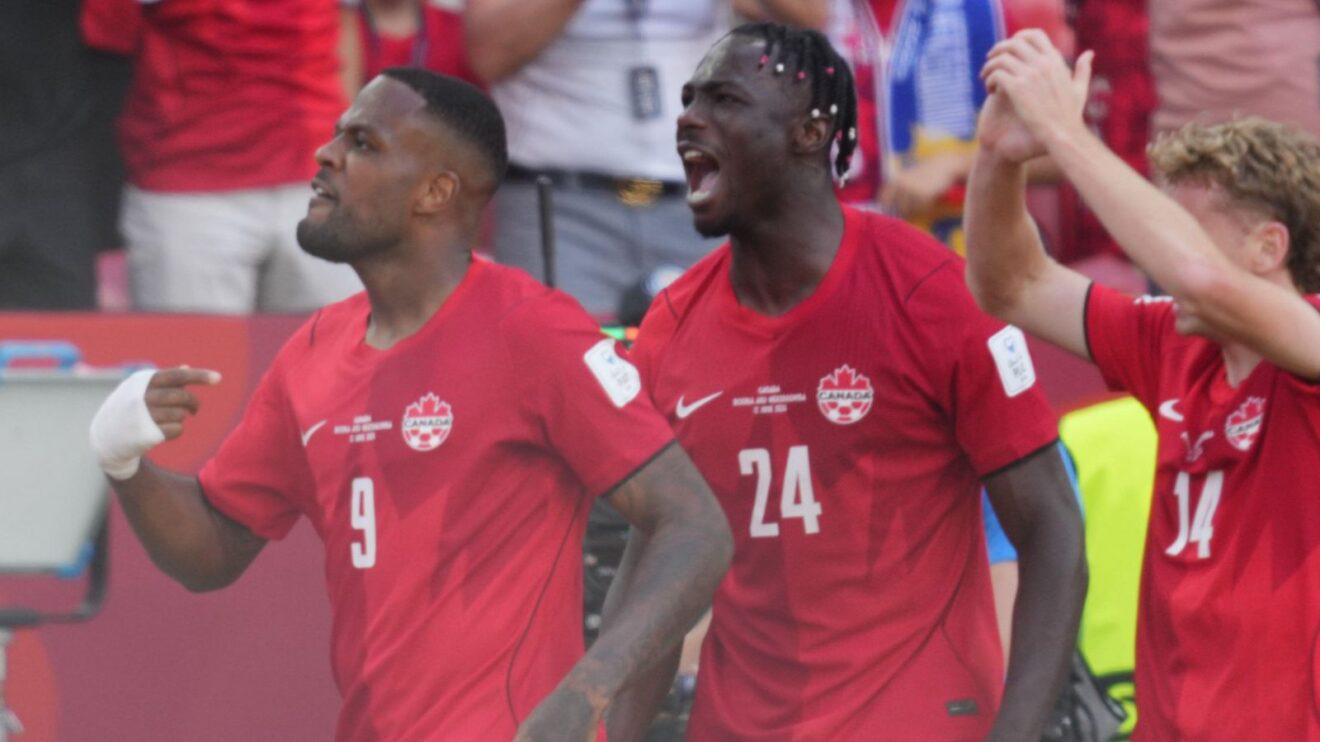Canada 1-1 Bosna và Herzegovina: Larin vào sân thay người ghi bàn san bằng, giành điểm đầu tiên trong lịch sử đội tuyển