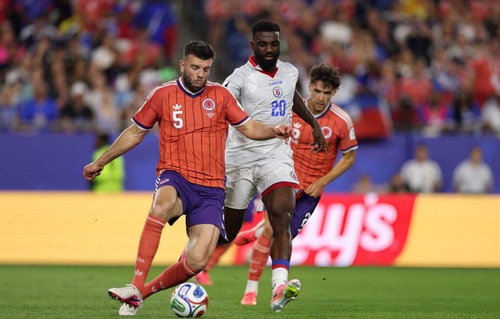 Hanley solide en défense : l'Écosse ouvre sa Coupe du monde par un 1-0 sans encaisser de but face à Haïti