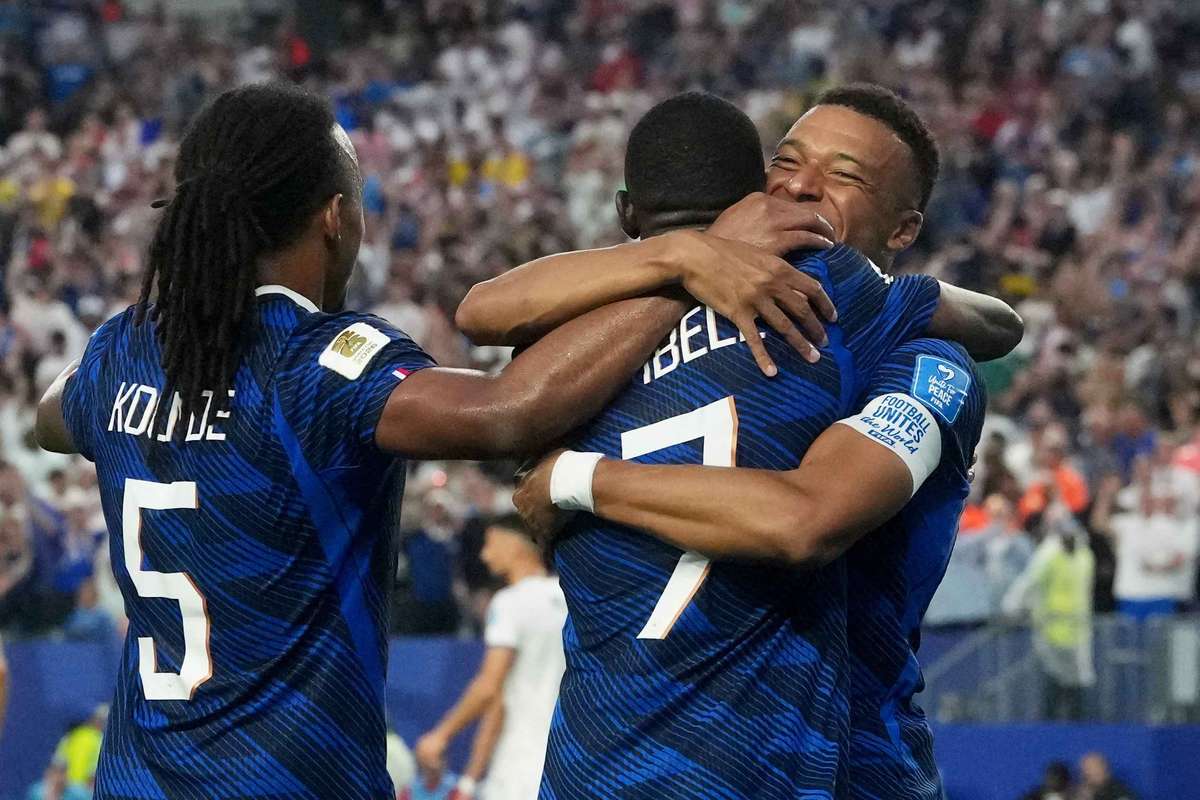 Mbappé Brace in Rain-Soaked Philadelphia as France Advance with Three Goals