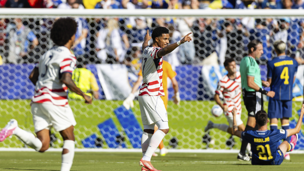 USA Survive Late Drama to Beat Bosnia 2-0 and Advance from Round of 32