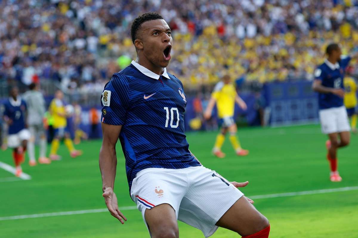 Mbappe and Olise Frame a One-Sided World Cup Rout as France's Attack Looks Built for the Long Run