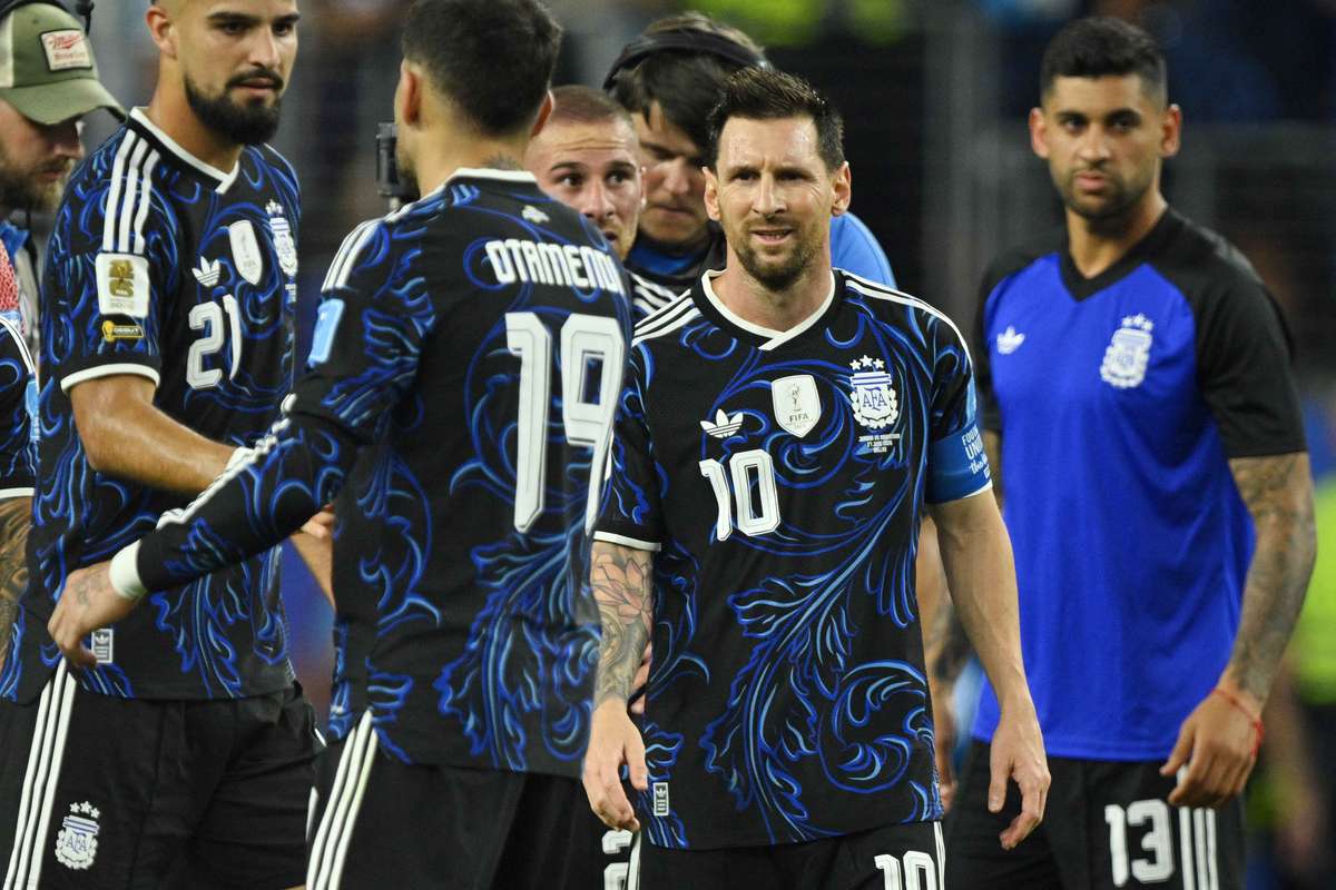 Con đường loại trực tiếp của Argentina mở ra hướng đi rõ ràng tới bán kết World Cup