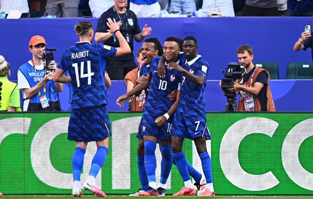 França 1-0 Paraguai: Pênalti de Mbappé Leva Les Bleus às Quartas de Final da Copa do Mundo