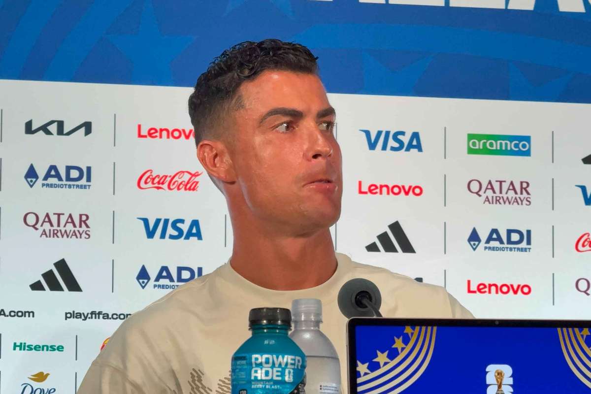 Ronaldo đẩy chuyện giải nghệ ra khỏi bàn thảo luận khi Bồ Đào Nha đối đầu Tây Ban Nha trong trận derby Iberia đầy kịch tính
