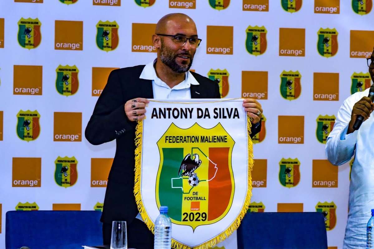Anthony da Silva dẫn dắt Mali tại vòng loại AFCON 2027 sau khi Saintfiet rời ghế