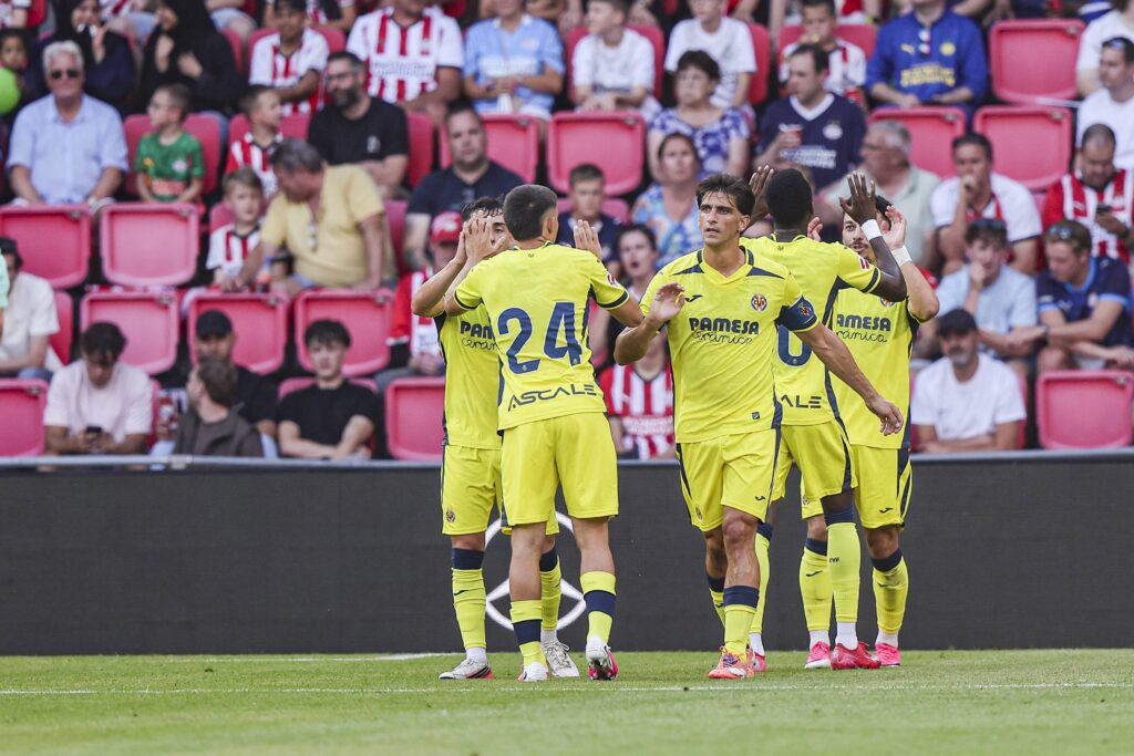 Villarreal bùng nổ hiệp hai, thắng giao hữu 3-1 trước PSV dù lép vế kiểm soát bóng